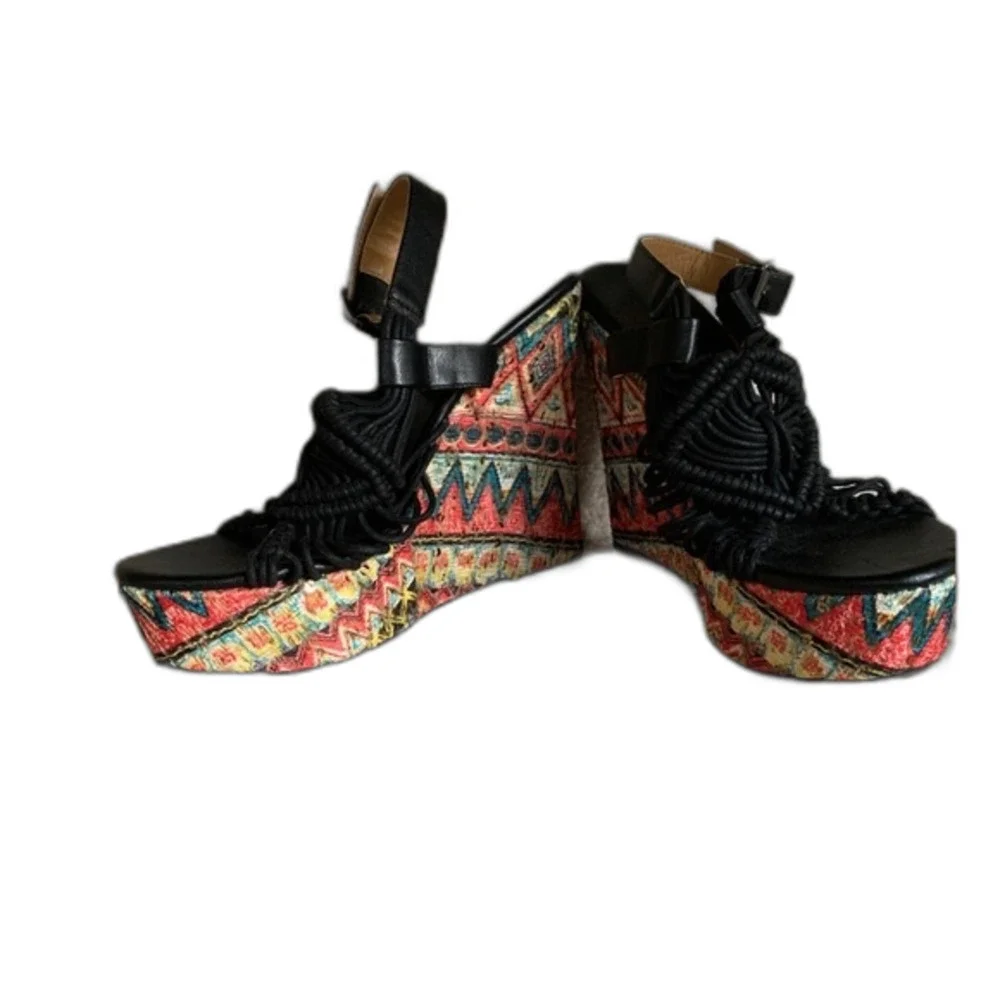 Dolce by Mojo Moxy Black Macrame Multicolor Wedge Heel Platform Sandals Size 10M